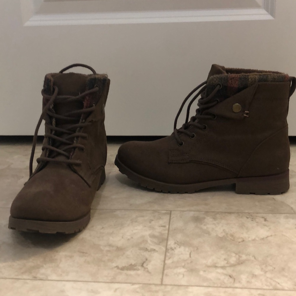 Boots